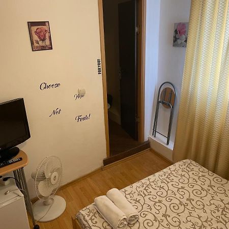 Studio Piata Amzei Nr.1 Apartment Bucharest Luaran gambar