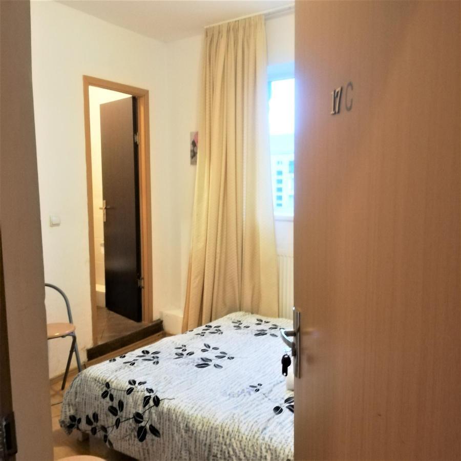 Studio Piata Amzei Nr.1 Apartment Bucharest Luaran gambar